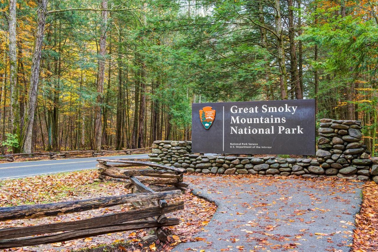 Smoky Haven Villa Gatlinburg Exterior photo